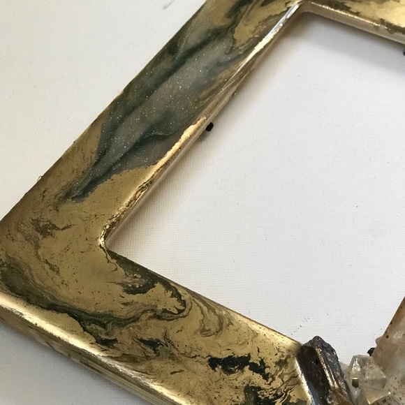 Resin Geode Frame - Picture 4 of 4